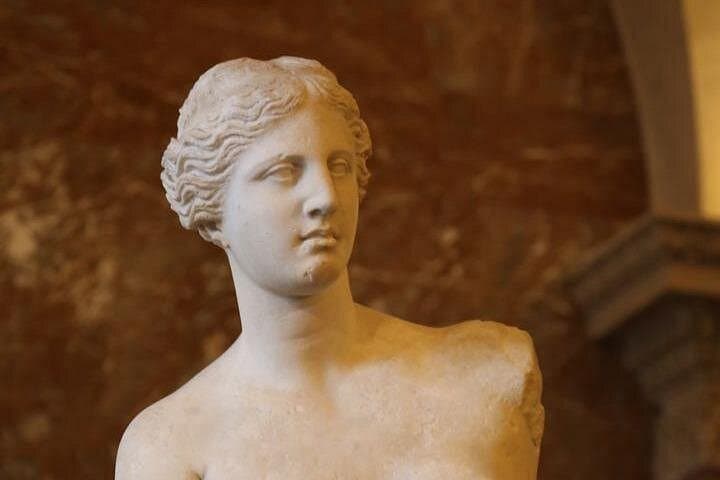 Guided Tour of the Louvre Museum with Tickets Included — photo 3