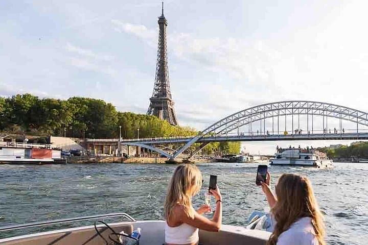 Private Cruise to Discover Paris — photo 5