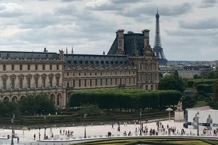 Guided Tour of the Louvre Museum with Tickets Included — photo 7