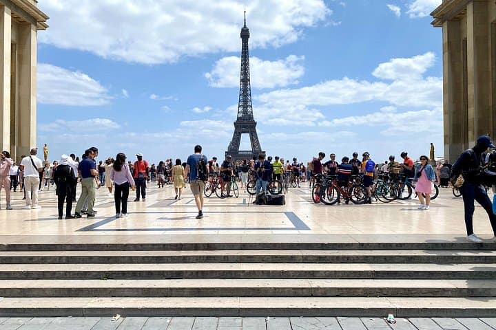 Private Tour: Eiffel Tower Summit PreBooked Tickets by Lift — photo 5