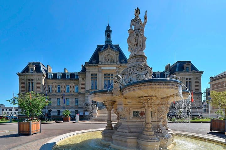 Paris Chic Private Tour: Filming Sites, Landmarks & Photo Ops — photo 8