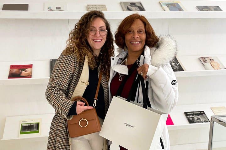 Paris Private Shopping Spree & Walking Tour with a Local Guide — photo 3