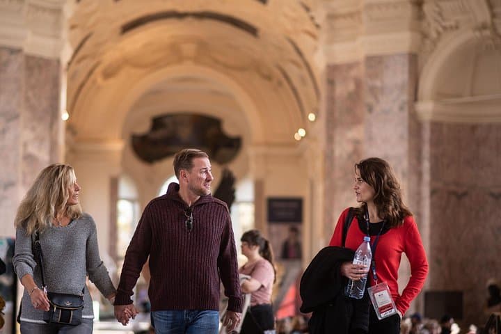 Private night tour at the Louvre — photo 2