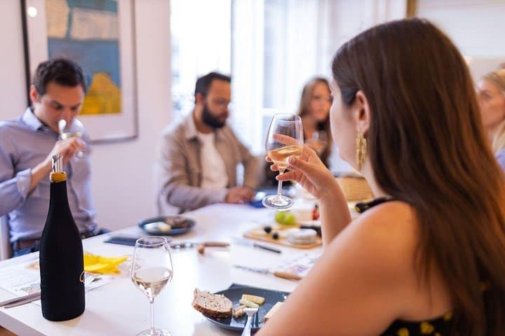 Paris Cheeses and Wines Tour de France with Tasty Games — photo 5