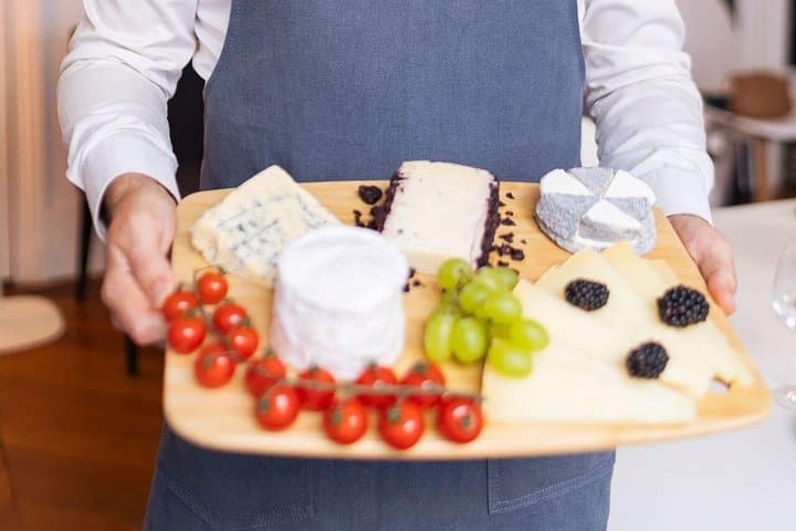Paris Cheeses and Wines Tour de France with Tasty Games — photo 8