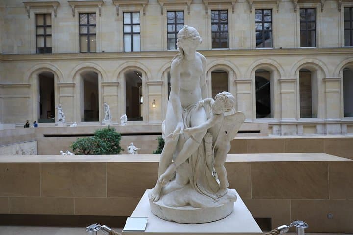 Louvre Museum Access Private Guided Visit — photo 9