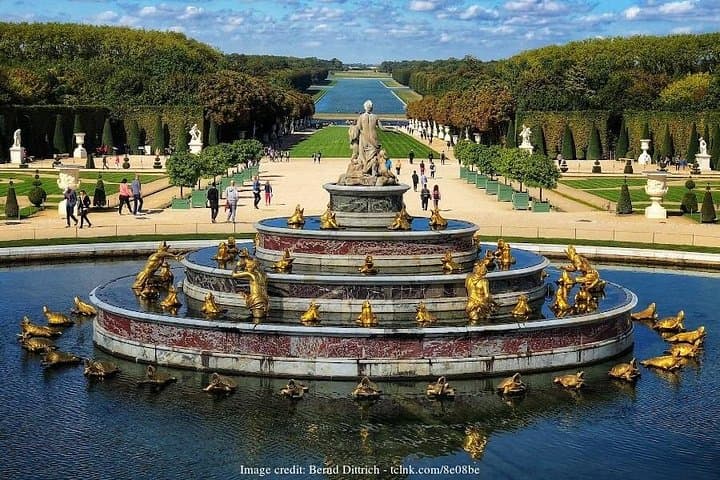 The Palace of Versailles & Gardens: Private Day Trip from Paris — photo 1