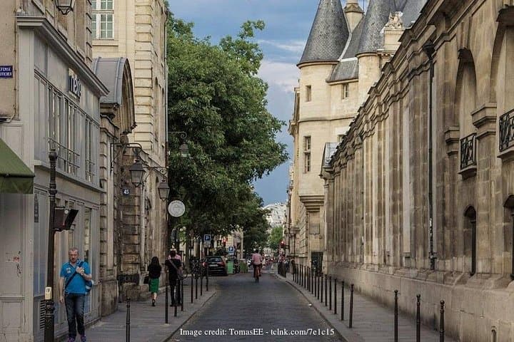 Le Marais in the French Revolution: Private Paris Walking tour — photo 4