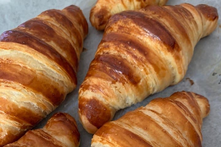 Croissants and pains au chocolat with a pastry chef in Paris — photo 15
