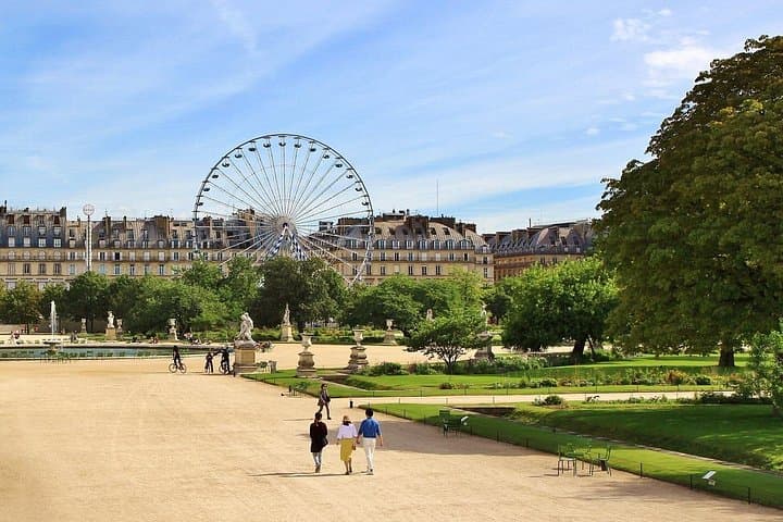 Private Tour with Guide to Midnight in Paris Movie Locations — photo 6