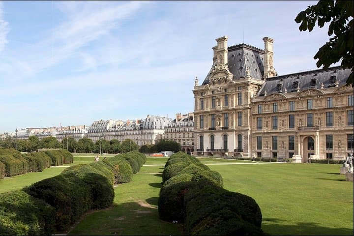Private Tour with Guide to Midnight in Paris Movie Locations — photo 7