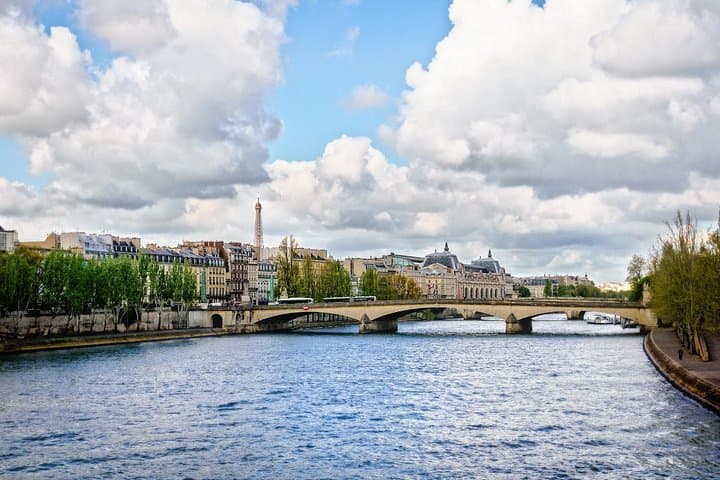 Private Tour with Guide to Midnight in Paris Movie Locations — photo 18