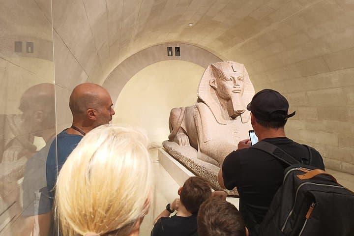 Kid-Friendly Paris Louvre Museum Private Tour — photo 1