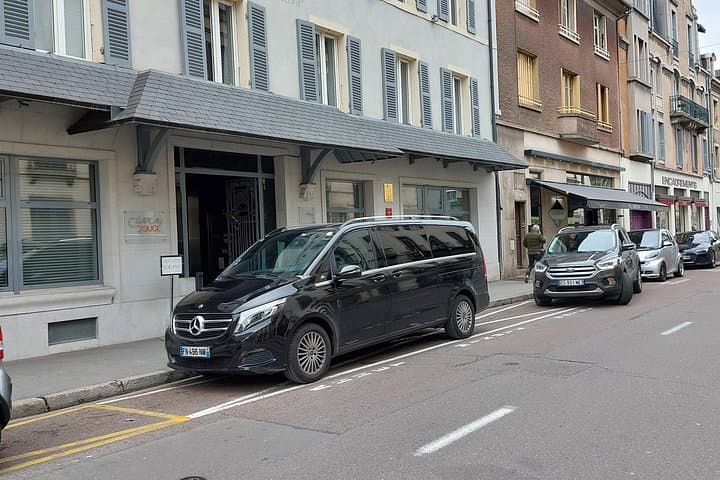 Private transfer from CDG or ORY airport to DisneyLand Paris — photo 7