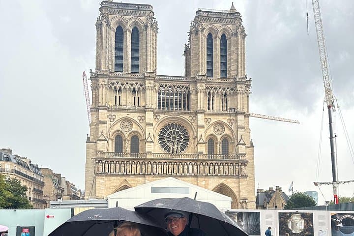 Private Paris tour By Minivan, private guide, Champagne(optional) — photo 5