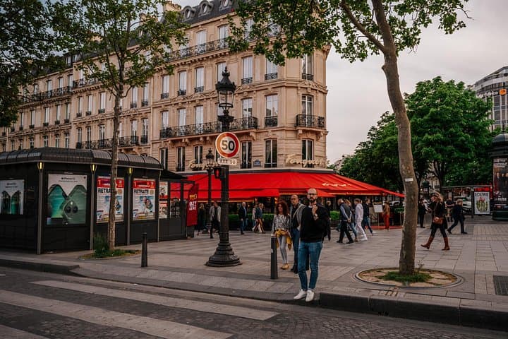 1.5 Hour Private Tour in Paris in a Classic Citroën — photo 10