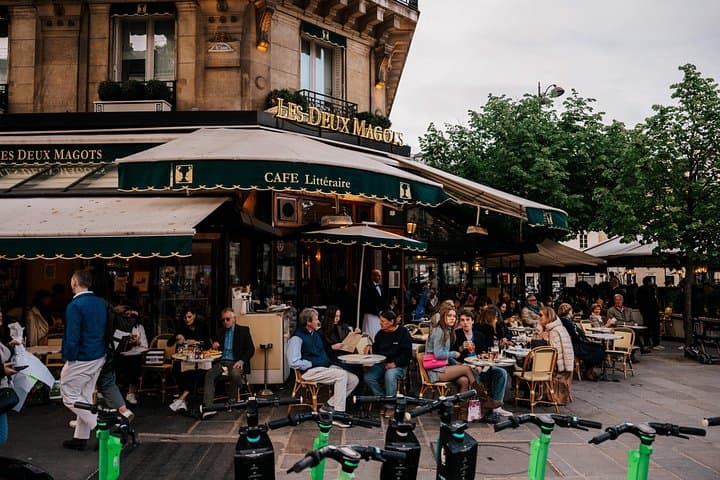 1.5 Hour Private Tour in Paris in a Classic Citroën — photo 17