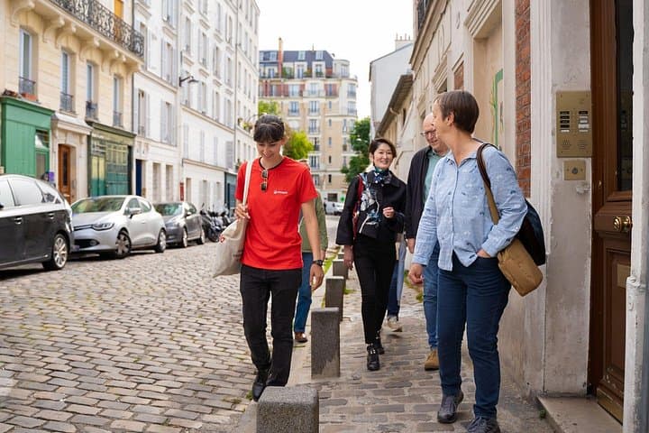 Paris Montmartre Walking Tour: Hidden Gems, Views & Croissant — photo 10