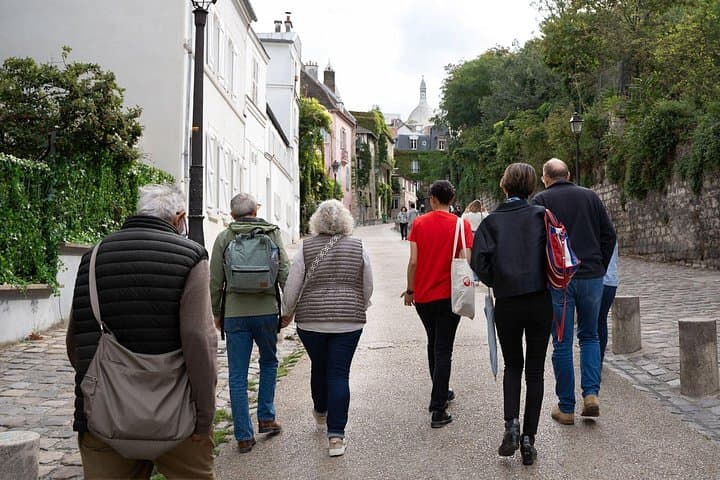 Paris Montmartre Walking Tour: Hidden Gems, Views & Croissant — photo 12