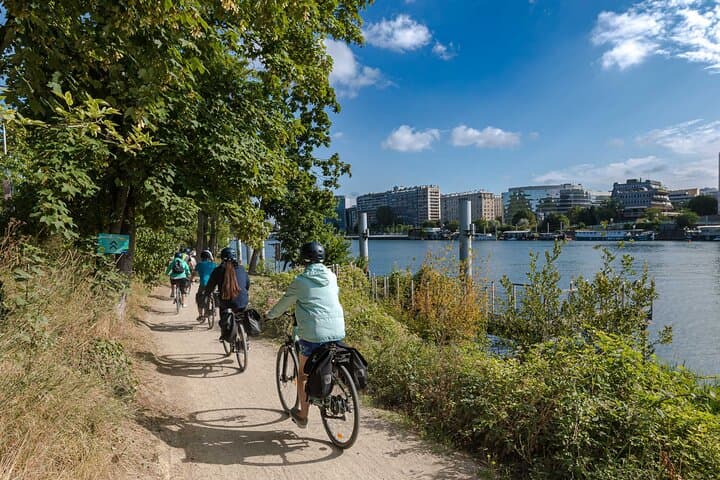 Nature electric bike ride from Paris to Versailles — photo 2