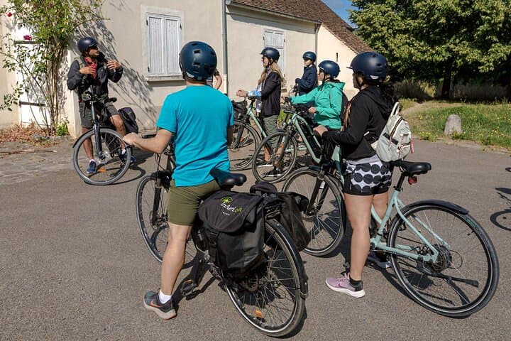 Nature electric bike ride from Paris to Versailles — photo 14