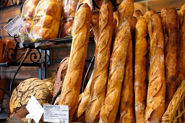 Private Montmartre Food Tour with Wine, Cheese and Pastries — photo 11