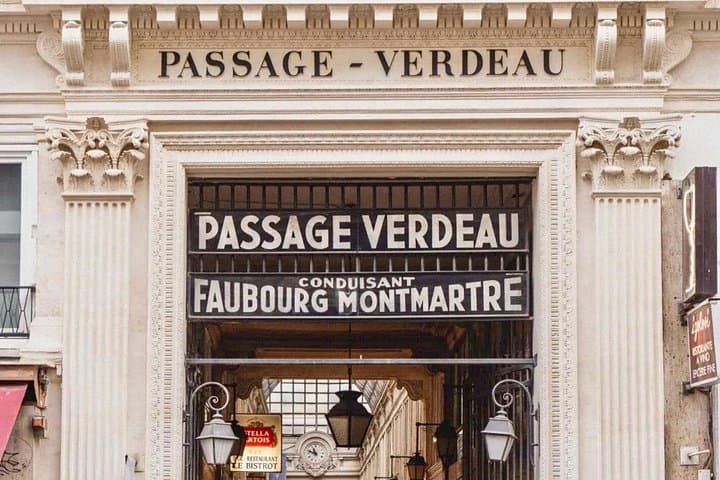 Secret Covered Passages Tour in Paris — photo 7