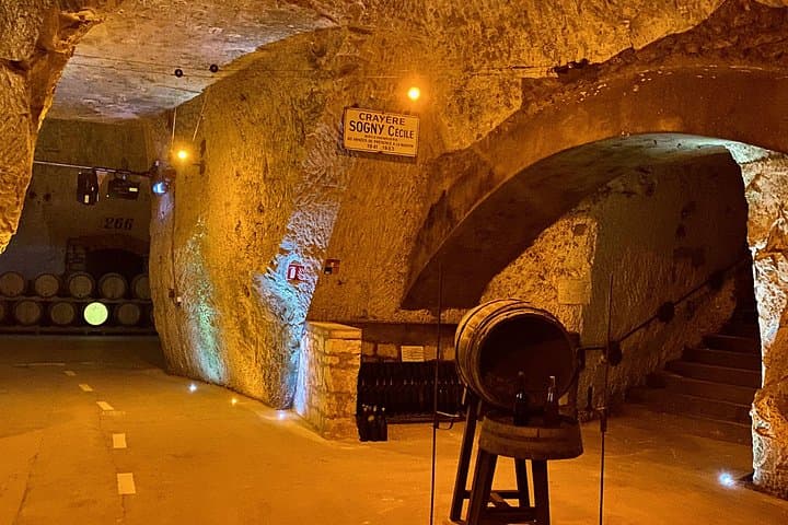 GRAND VINTAGE Taittinger Veuve Clicquot Cellars & Tastings trip — photo 4