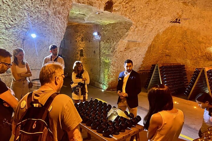 GRAND VINTAGE Moet et Chandon Veuve Clicquot Cellars & Tastings — photo 2