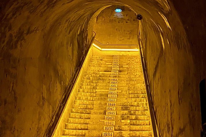 GRAND VINTAGE Moet et Chandon Veuve Clicquot Cellars & Tastings — photo 17