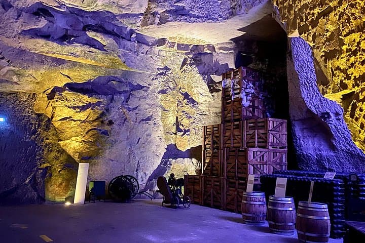 GRAND VINTAGE Moet et Chandon Veuve Clicquot Cellars & Tastings — photo 19