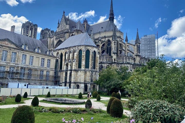 GRAND VINTAGE Taittinger Veuve Clicquot Cellars & Tastings trip — photo 18