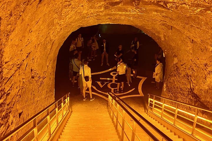 GRAND VINTAGE Taittinger Veuve Clicquot Cellars & Tastings trip — photo 2