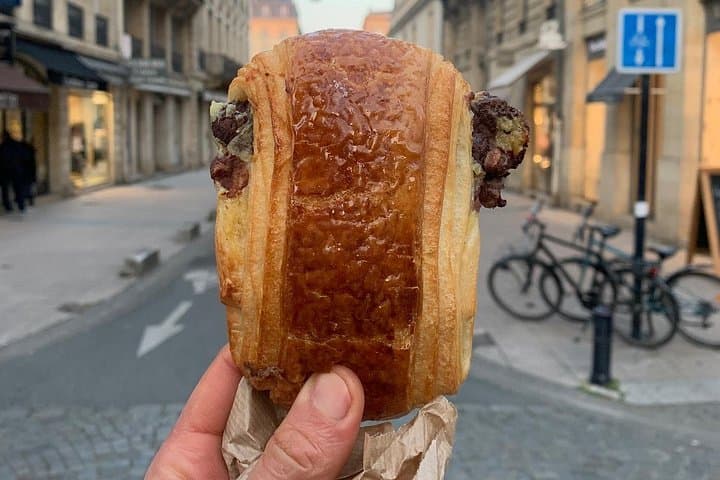 Montmartre Food Tour - Chocolate, Crepes, Pastries and More! — photo 12