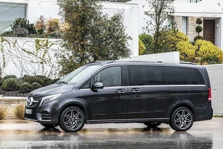 Arrival by Private MiniVan from Paris CDG Airport to Le Havre