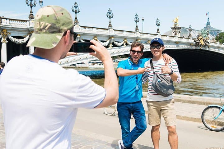 Paris Highlights Bike Tour: Eiffel Tower, Louvre and Notre-Dame — photo 14