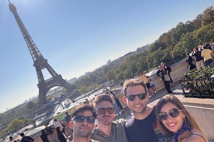 Private 4-hour city tour of Paris with driver and official guide — photo 2