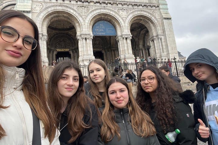 Paris Montmartre Self-Guided Walking Tour and Scavenger Hunt — photo 19