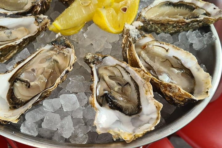 Parisian Happy Hour Food Tour with a Small Group — photo 11