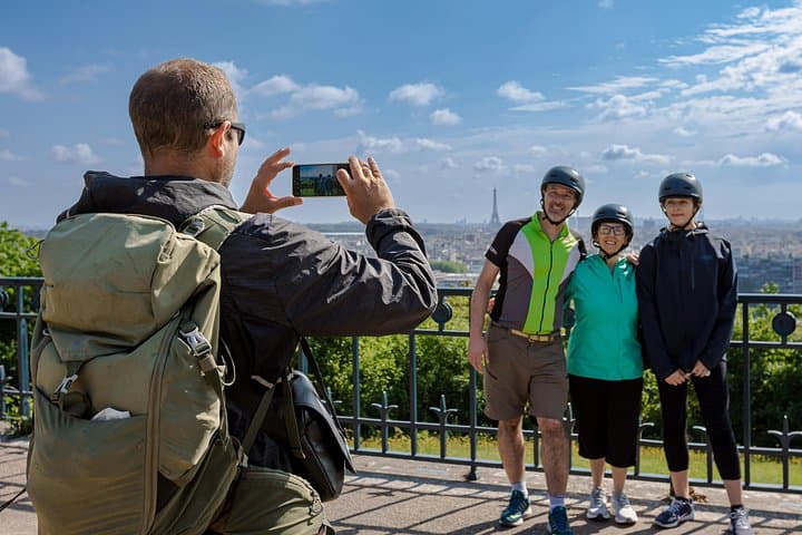 Versailles Full-Day Electric Bike Tour : Market, Picnic & Palace — photo 3