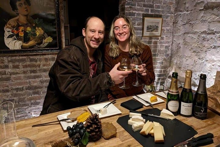 Paris Champagne & Food Tour with Tastings in Saint-Germain — photo 11