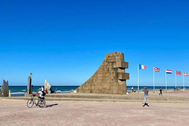 Normandy D-Day Small Group Tour from Paris Omaha and Utah Beaches — photo 15