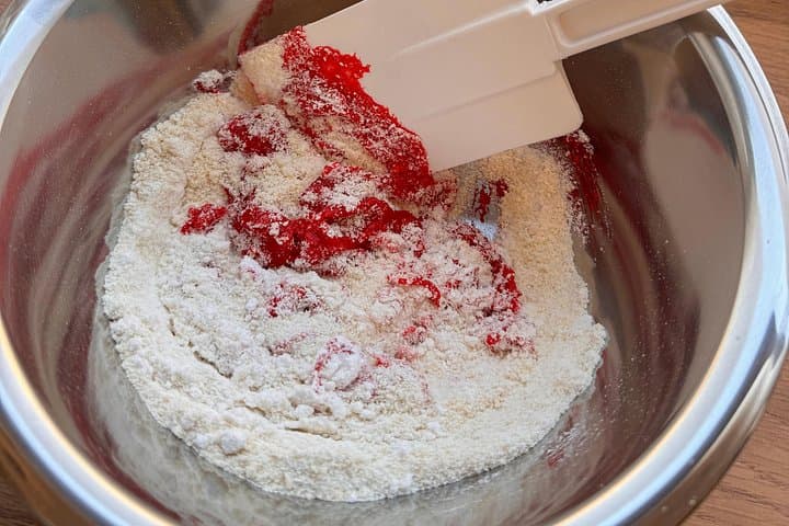 Paris Macaron baking class with a Chef Patissier — photo 7