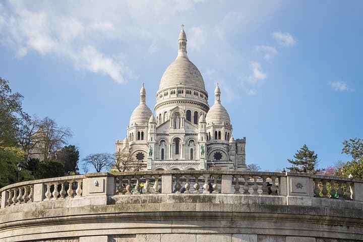 Montmartre Paris Guided Walking Tour — photo 2