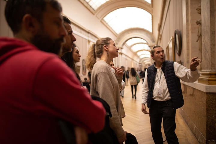 Paris: Complete Louvre Private Tour with Mona Lisa — photo 8