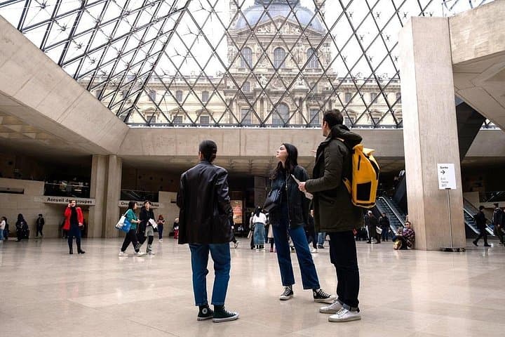 Paris Louvre Museum Private Guided Tour with Pre-Reserved Tickets — photo 5