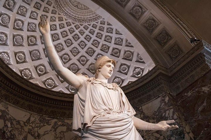 Paris Louvre 6-people Tour with Pre-Reserved Tickets — photo 7