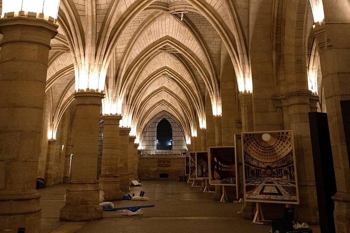 Sainte-Chapelle and Conciergerie Guided Tour with Ticket in Paris — photo 14