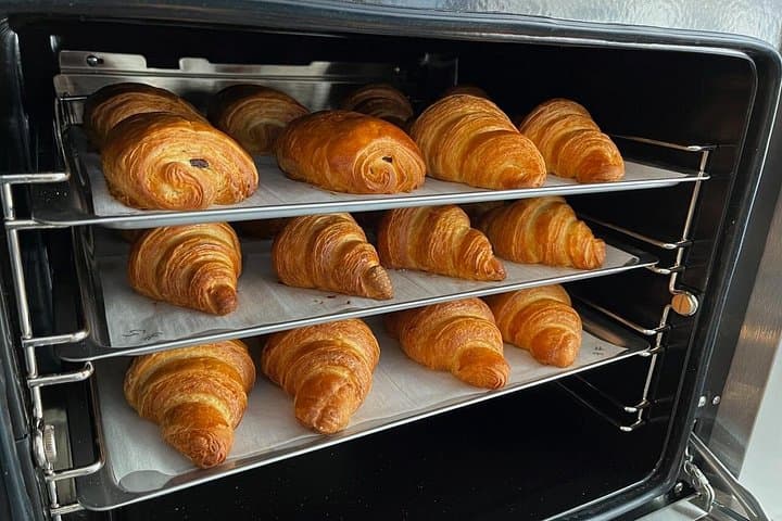 Paris Croissant and Breakfast Pastry Class with a French Chef — photo 2