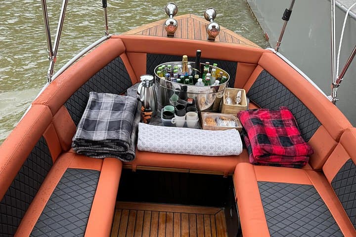 Top Private Cruises in Paris with French Champagne and surprises — photo 16